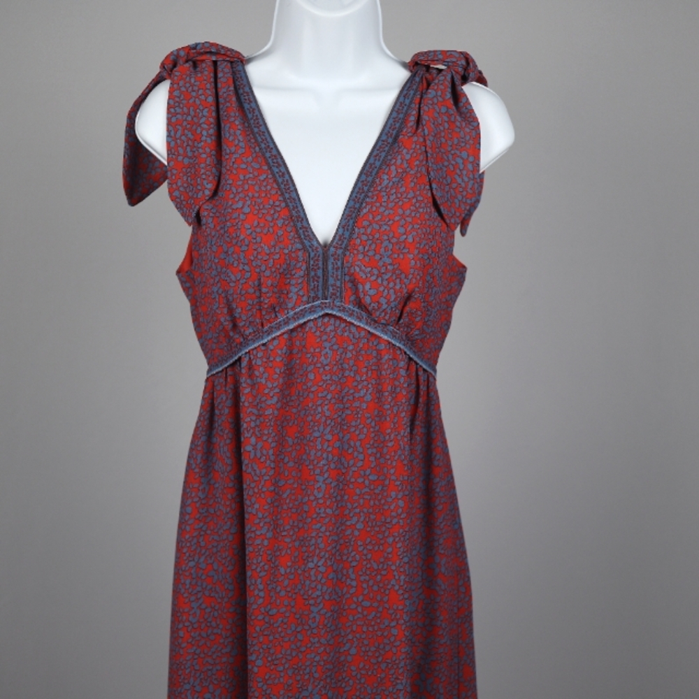 Chelsea & Violet Women's M Red Blue V Neck Dress